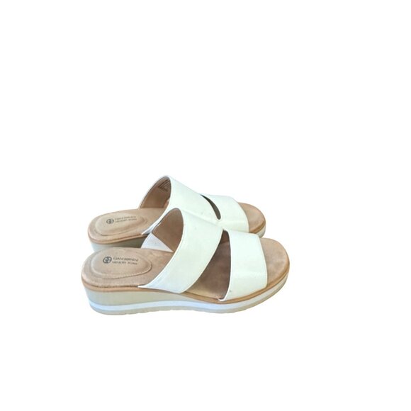 Gianni Bernini Size 7 Women’s Memory Foam Slip Wedge Heel Sandal White - Picture 3 of 14